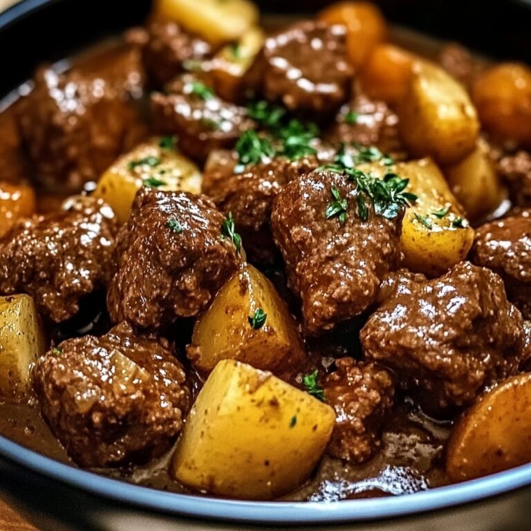 Slow Cooker Garlic Butter Beef Bites & Potatoes Recipe