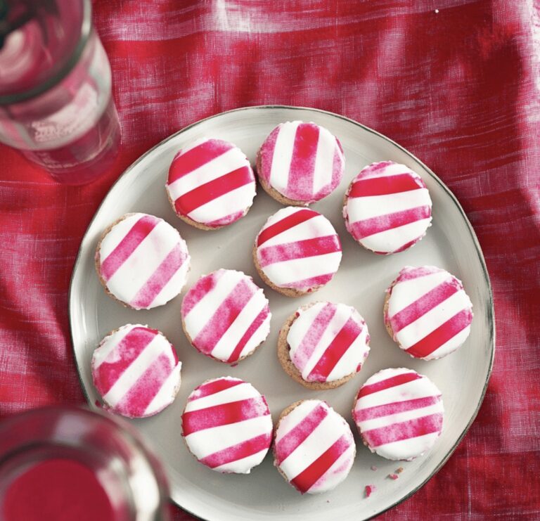 Striped Peppermint Sandwich Cookies Recipe