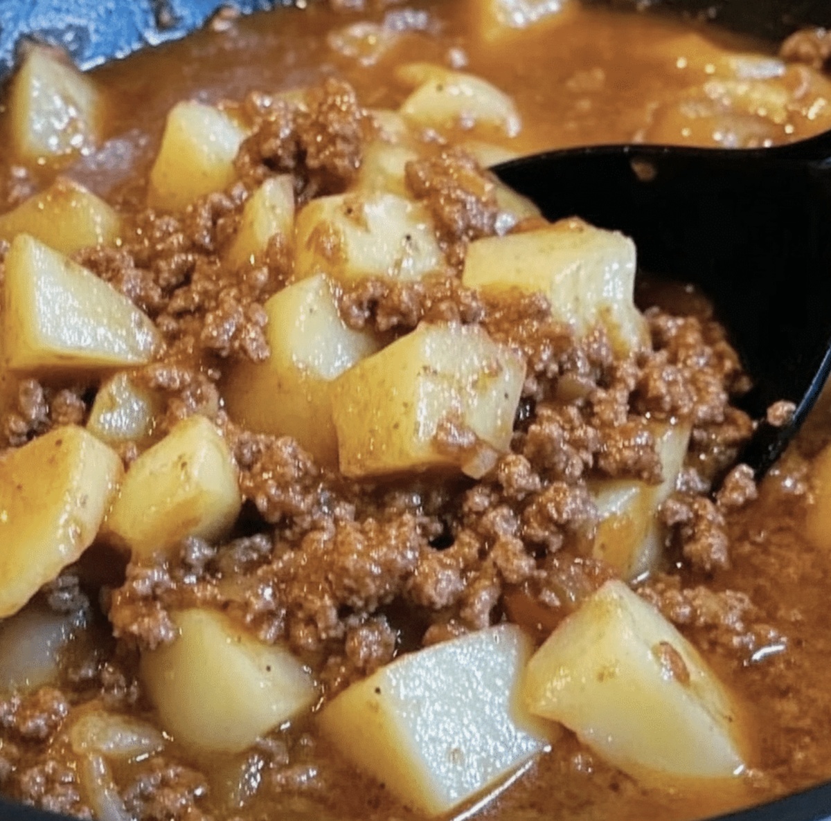 Hearty Ground Beef With Potatoes Recipe