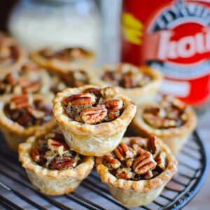 Irresistible Mini Pecan Pies Recipe