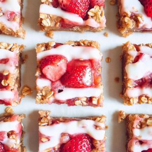 Strawberry Oatmeal Bars Recipe