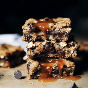 Gooey Salted Caramel Chocolate Chip Cookie Bars Recipe