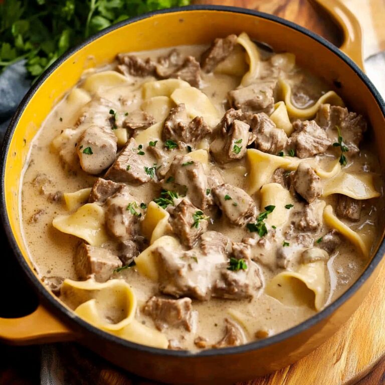 Hearty Slow Cooker Beef Stroganoff Recipe
