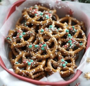 Christmas Rolo Pretzels Recipe