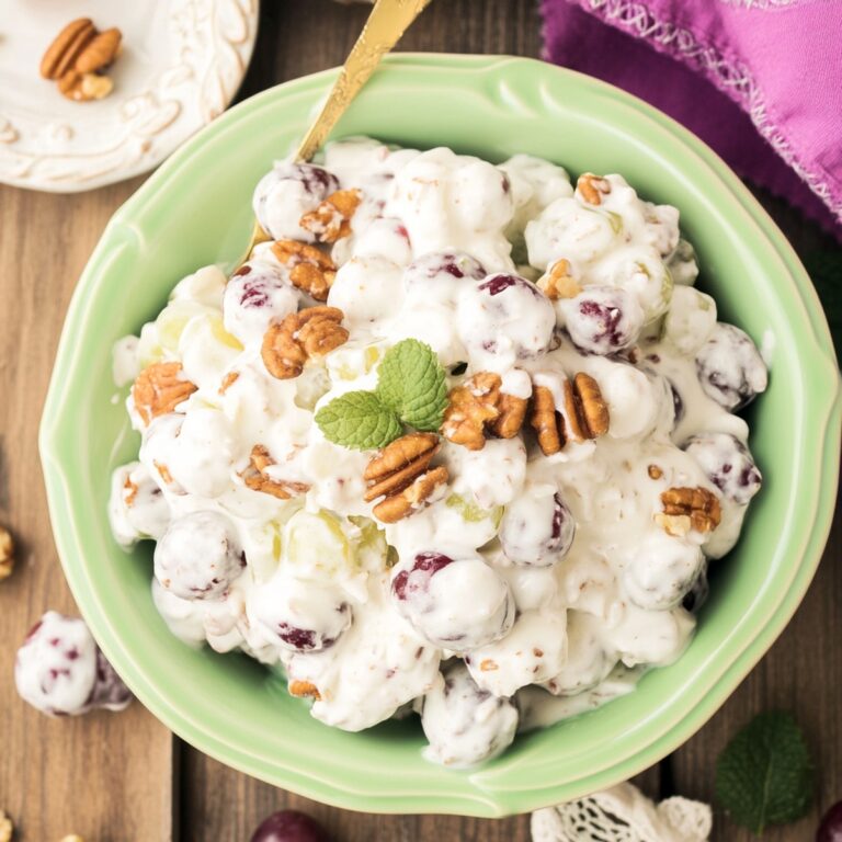 Creamy Grape Salad Recipe