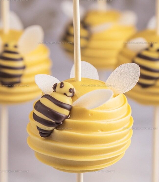 How To Decorate And Create Bee Cake Pops