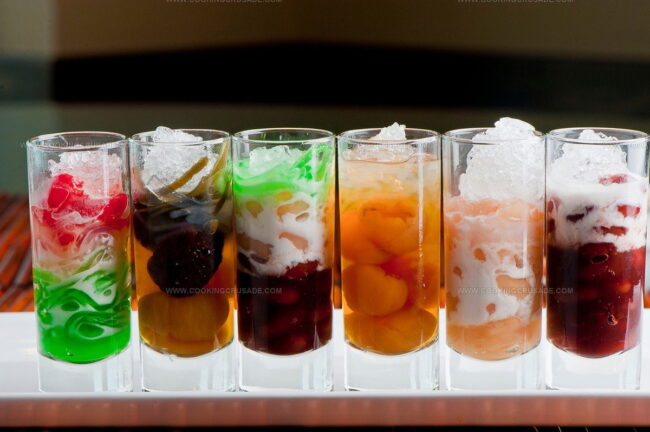 How Is Ice Used in Vietnamese Dessert Culture?