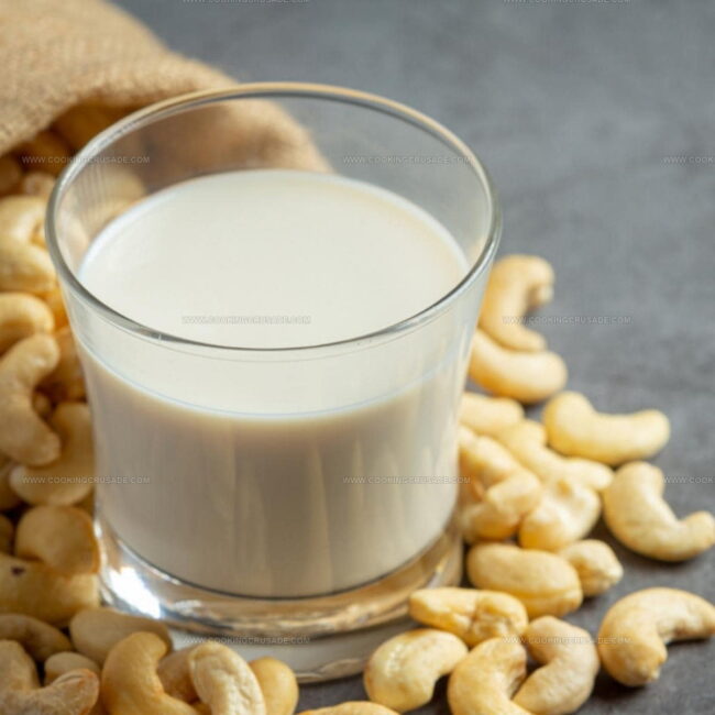Almond or Cashew Milk