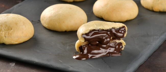 Praline Stuffed Cookies (Izmir Bombas)